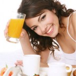 woman-eating-a-healthy-diet